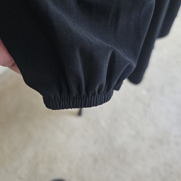 Open shoulder dress - Picture 2 of 3